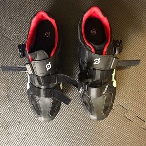 peloton clips on shoes